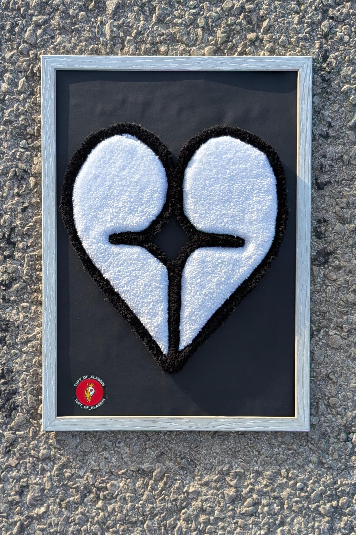 Frame of Love ( 35x30 cm) 29,99€